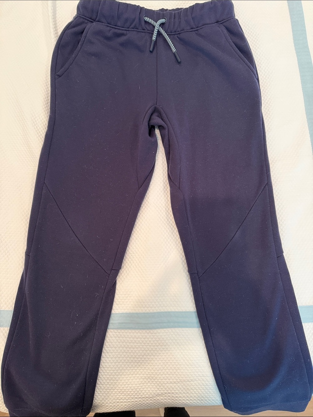 Boys all in motion navy joggers, play condition, size M8